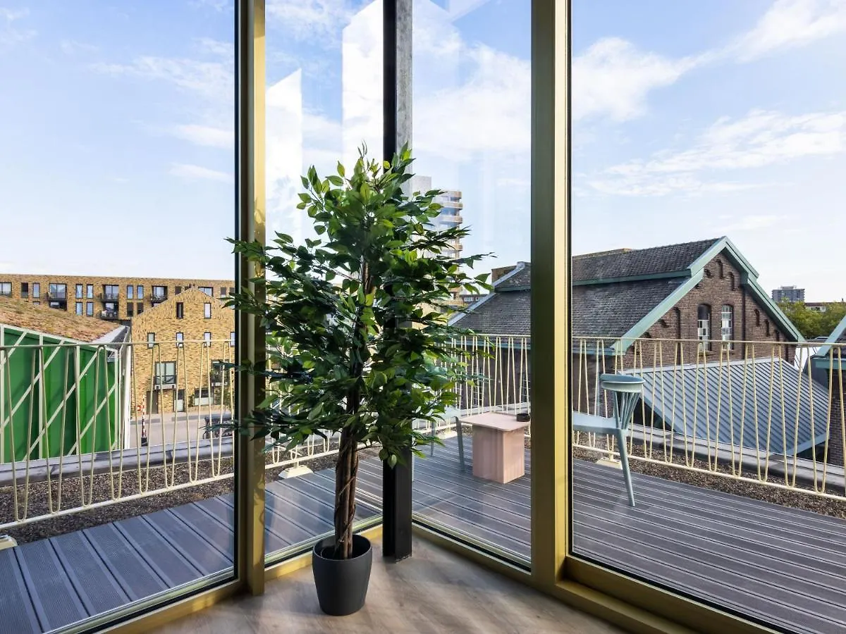Limehome Eindhoven Gashouder Pays-Bas