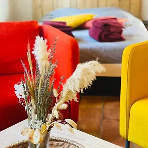 studio-ile-de-la-barthelasse-a-deux-pas-du-centre.fr-provencehotel.com/
